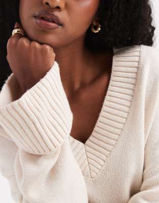 Gina Tricot V Neck Knit Sweater With Wide Sleeves In White