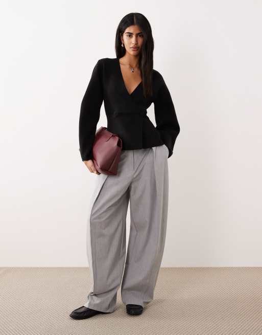 Gina Tricot v-neck shaped cardigan in black, 2 of 4