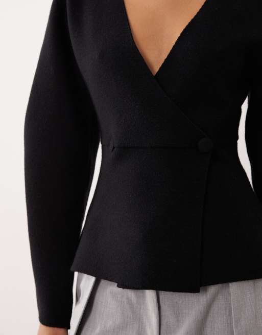Gina Tricot v-neck shaped cardigan in black, 3 of 4
