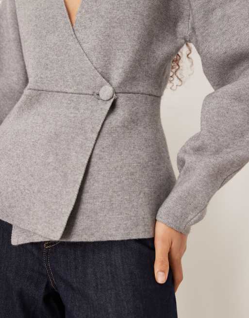 Gina Tricot v-neck shaped cardigan in gray, 4 of 4
