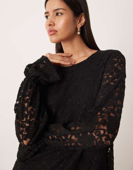 Gina Tricot - Vestito corto nero in pizzo con maniche lunghe svasate, 3 di 4
