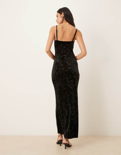 Gina Tricot - Vestito lungo in velluto nero jacquard con rose, 4 di 4