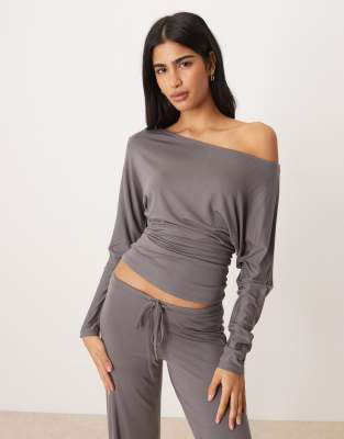 Gina Tricot - Weiches, lockeres Loungewear-Oberteil in Steingrau, Kombiteil