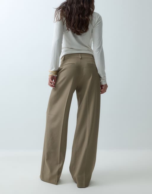 Gina Tricot weite Hose mit Bügelfalten in Beige, 3 von 5