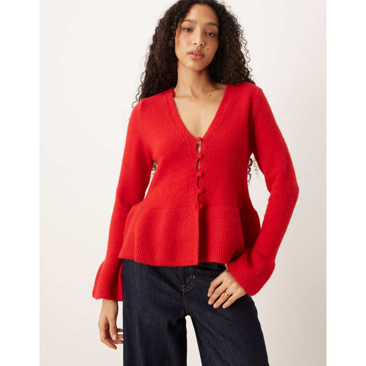 209826869-1-red?$n_750w$&wid=