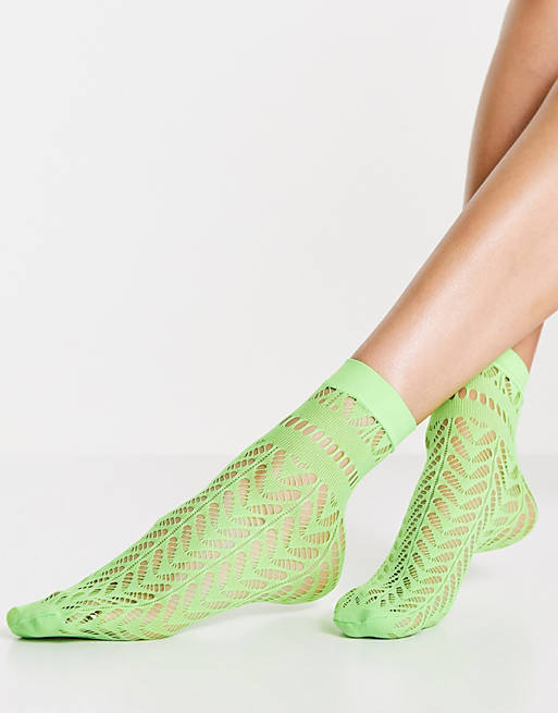 Gipsy arrow pelerine ankle sock in neon green