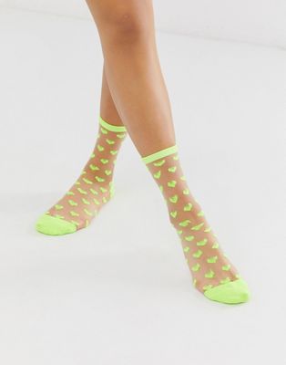 Gipsy - Doorschijnende mesh sokken met hartjes in neongeel