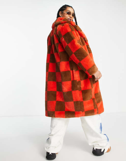 Girlfriend Material Curve faux fur checkerboard longline coat in tangerine and tan, 2 of 4