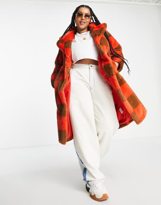 Girlfriend Material Curve faux fur checkerboard longline coat in tangerine and tan, 4 of 4