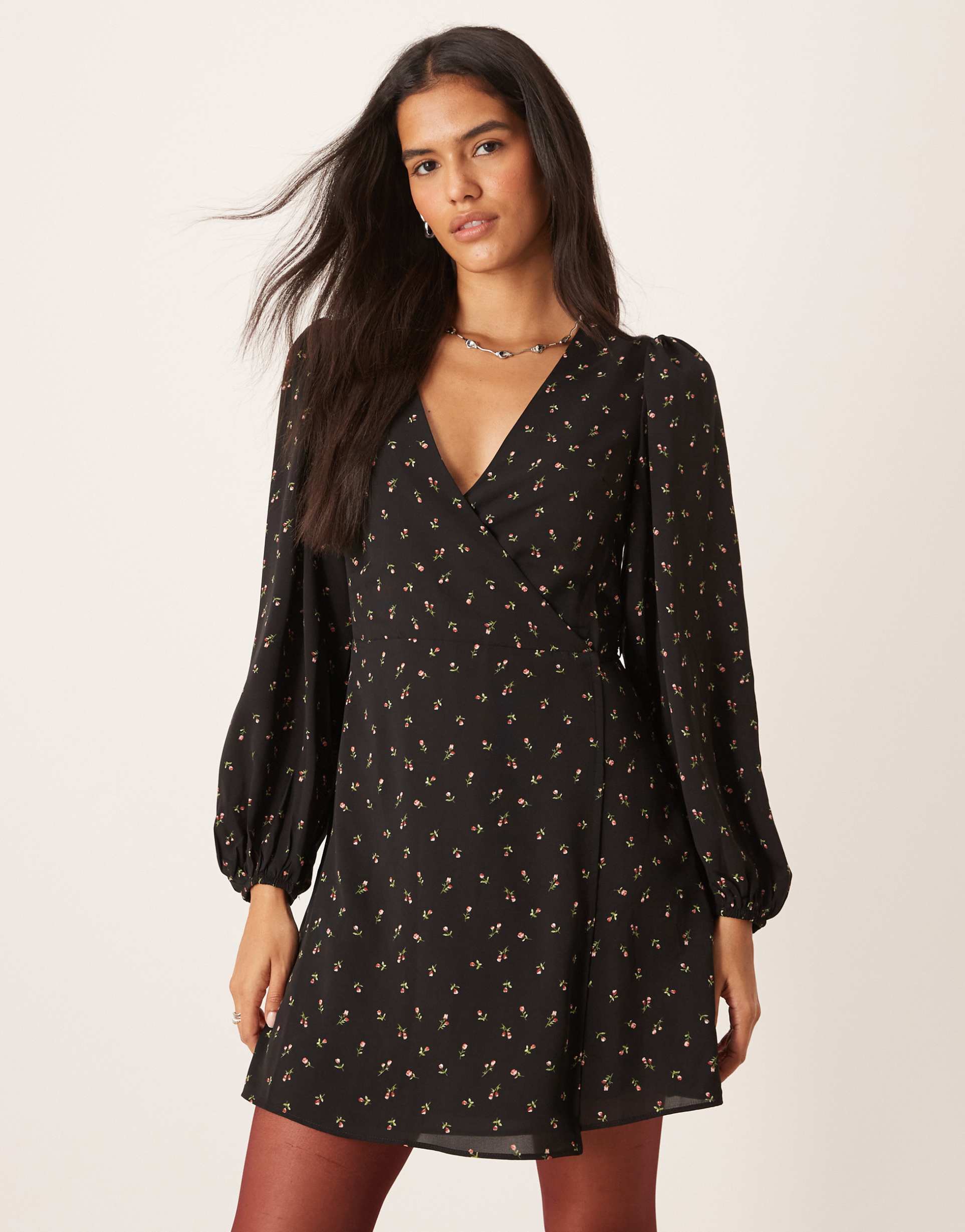 glamorous 70s puff sleeve v-neck mini dress in multi floral