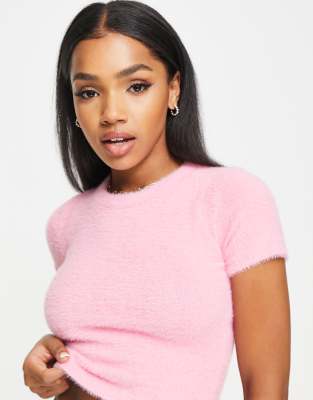 Glamorous 90s fluffy crop top in bubblegum pink