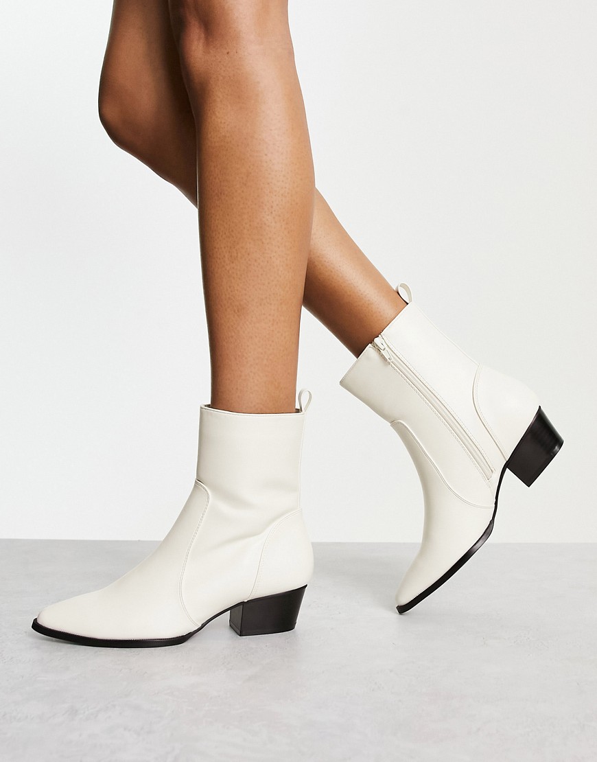 Glamorous ankle western boots in cream-White