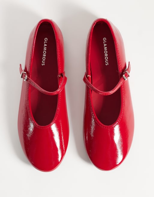 Glamorous ballet flats in red patent, 4 of 4