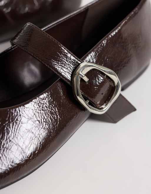 Glamorous ballet flats with buckle in brown, 3 of 5