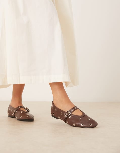 Glamorous ballet flats with buckle strap in brown with eyelets - view 1