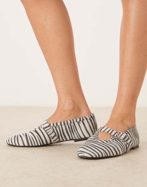 Glamorous ballet flats with buckle straps in zebra print - view 1
