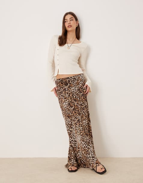 Glamorous bias-cut maxi skirt in leopard print