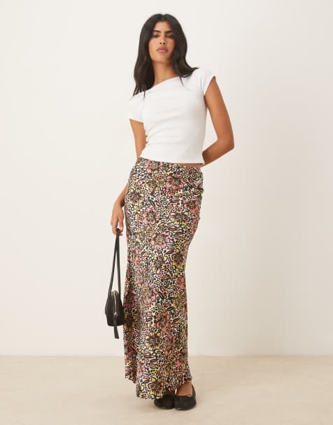 Glamorous Bias cut midi skirt in retro abstract floral