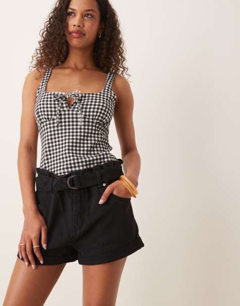 Glamorous black knitted shorts in black - view 1