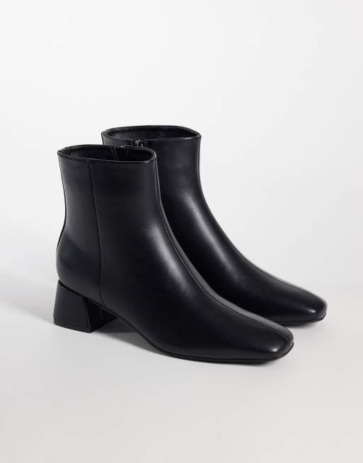 Glamorous block heel mid ankle boots in black PU, 2 of 4