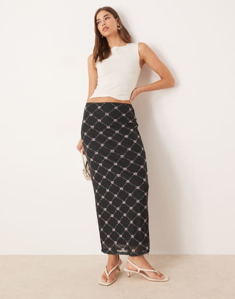 Glamorous Bodycon maxi skirt in black rose trellis mesh