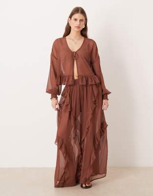 Glamorous Boho Crinkle Style Tie Front Blouse In Brown