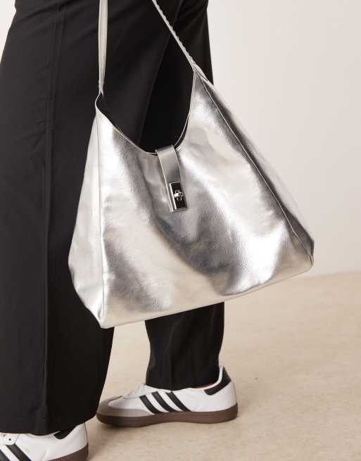 Glamorous - Borsa shopping morbida grande color argento con dettaglio a gancetto 