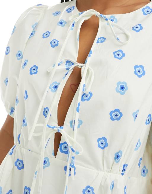 Glamorous bow tie back mini smock dress in blue daisy floral, 4 of 4