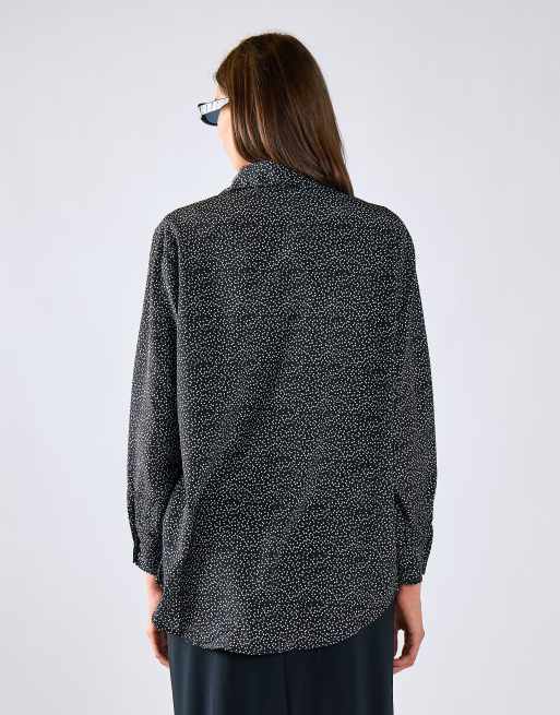 Glamorous Button-front long sleeve-top in miniature heart print, 3 of 4