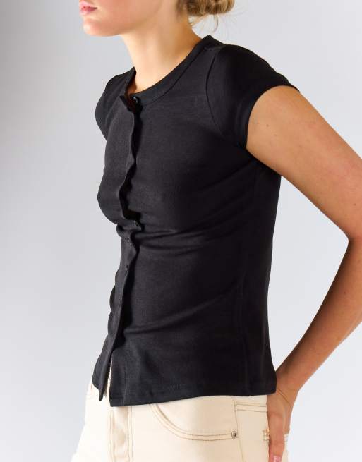 Glamorous Button front tee in black, 3 of 4