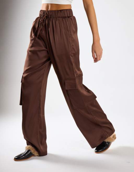 Glamorous Cargo trousers in brown satin, 2 of 4