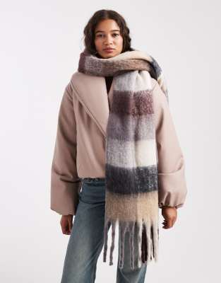 Glamorous Glamorous check blanket scarf in neutral and brown