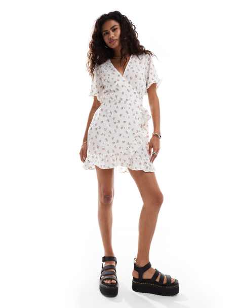 Glamorous chintzy floral wrap mini dress in white - view 1