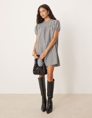 Glamorous Chuck On Babydoll Smock Dress In Black