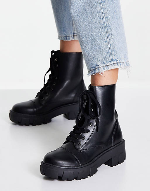 Women Boots/Glamorous chunky lace up boots in black 