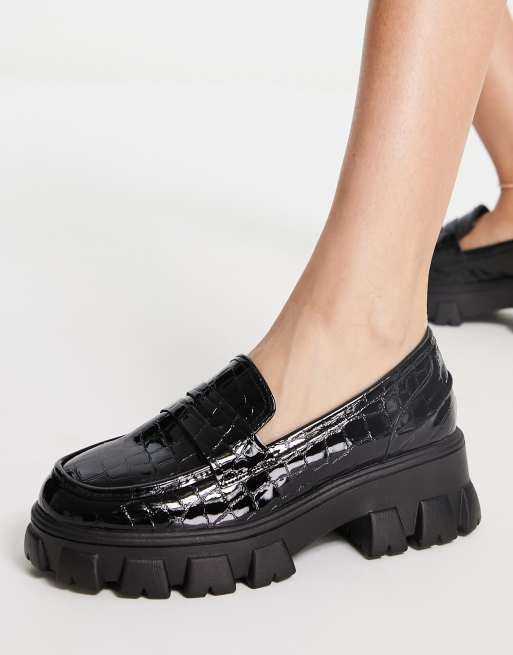 Glamorous chunky loafers in black croc, 2 of 4