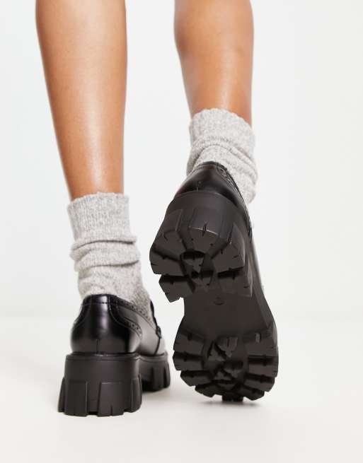 Glamorous chunky loafers in black patent, 2 of 4