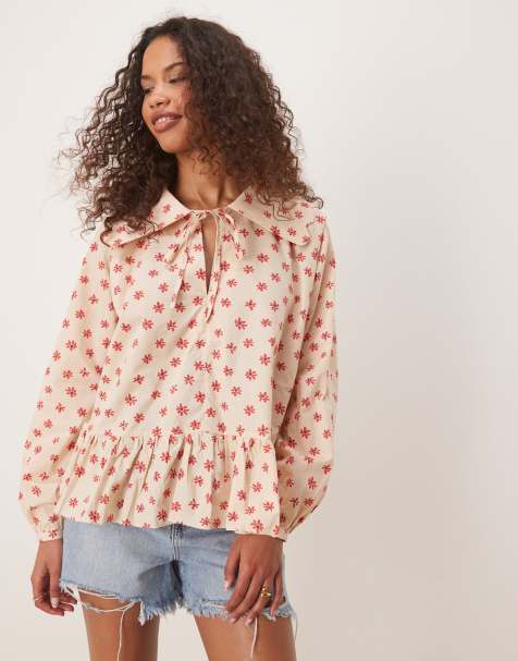 Glamorous collared tie neck blouse in stone red daisy