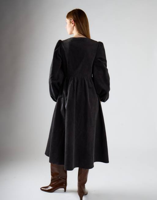 Glamorous Corduroy v-neck midi dress in dark grey corduroy, 4 of 4