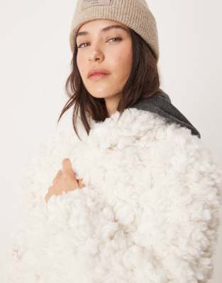 Glamorous Cream Cloud Faux Fur Coat With Robe Tie-white In White