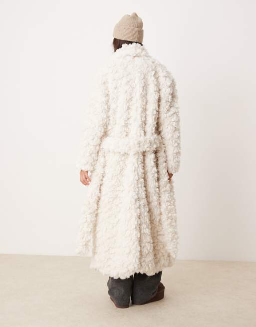 Glamorous cream cloud faux fur coat with robe tie, 3 of 4