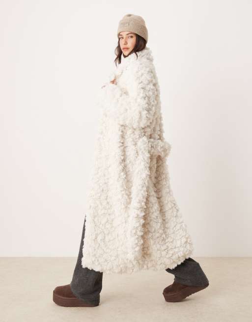 Glamorous cream cloud faux fur coat with robe tie