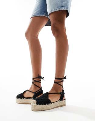 crochet flat espadrilles in black