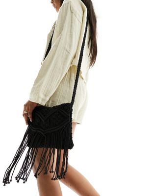 Glamorous crochet tassle shoulder beach bag in black