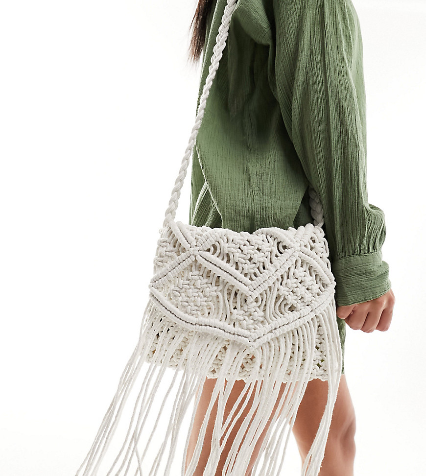 Glamorous crochet tassle shoulder beach bag in white