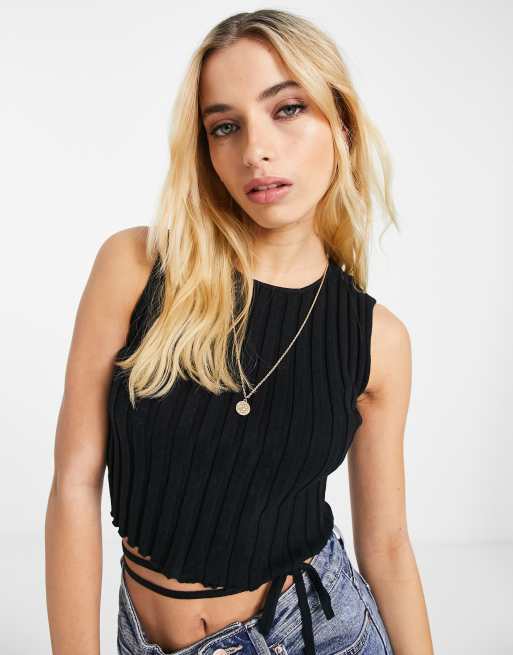 Glamorous - Crop top a coste larghe allacciato in vita