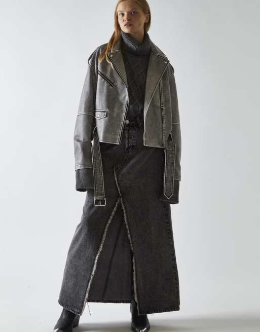 Glamorous Cropped biker jacket in grey distressed pu, 2 of 4