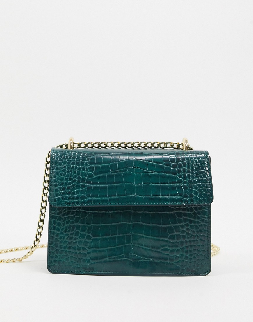 Glamorous Crossbody Back With Gold Chain Strap In Patent Mock Croc-green