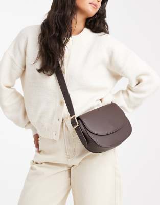 Glamorous Glamorous crossbody saddle bag in chocolate brown
