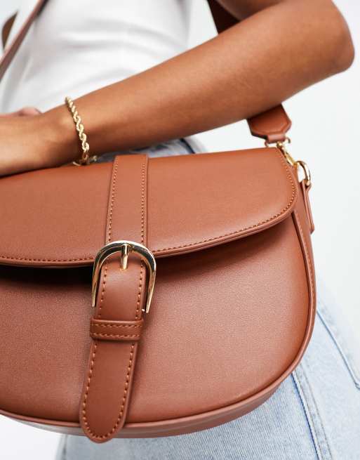 Glamorous Crossbody Saddle Bag in tan-Brown